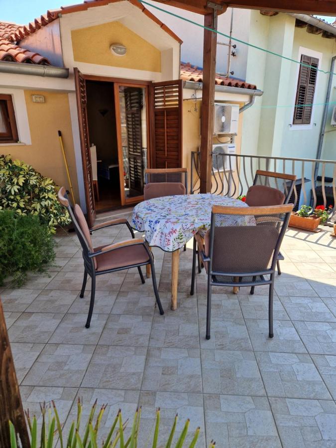 Apartment Svobode Izola Dış mekan fotoğraf