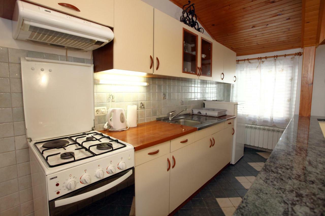 Apartment Svobode Izola Dış mekan fotoğraf
